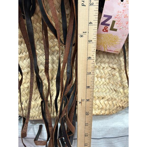 Z&L Straw Woven Fringe Brown Beige Raffia Braided Strap Boho Shoulder Tote NWT - Picture 8 of 8